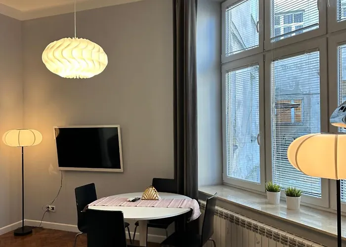 Perfect Place To In City Center 40m2 W4 Lägenhet *